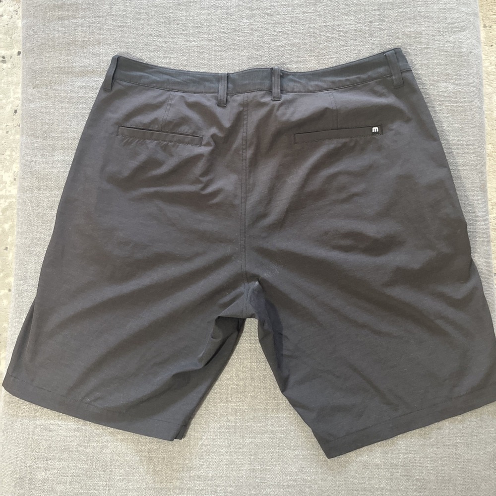 Travis Mathew Black Performance Shorts‎ Size 38